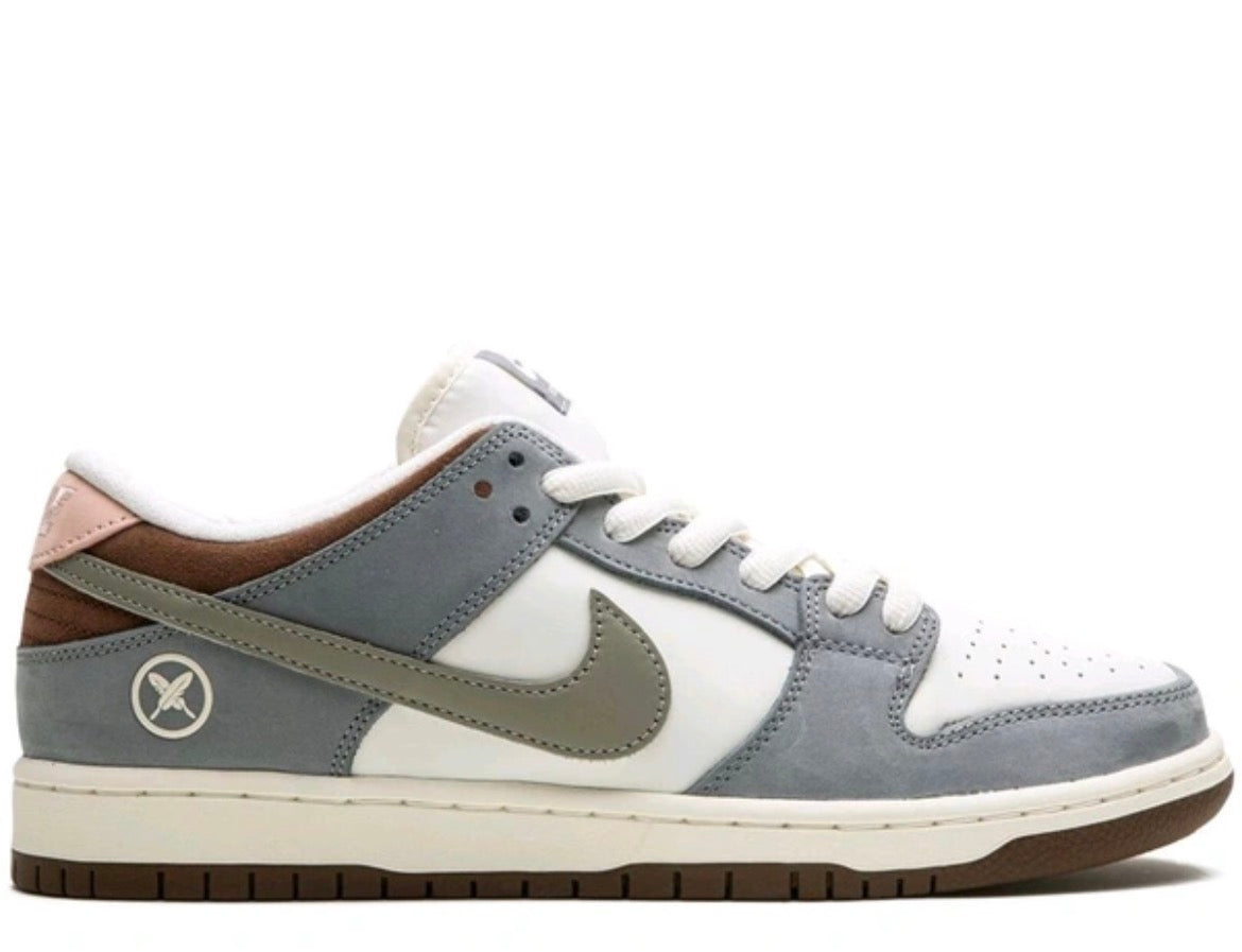 Dunk low Yuto Wolf Grey