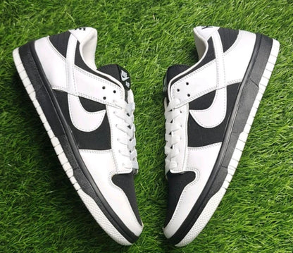 Dunk Low Reverse Panda
