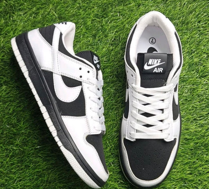 Dunk Low Reverse Panda