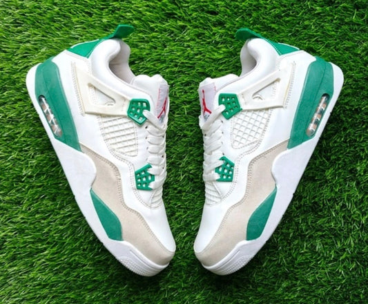 Retro 4 Pine Green
